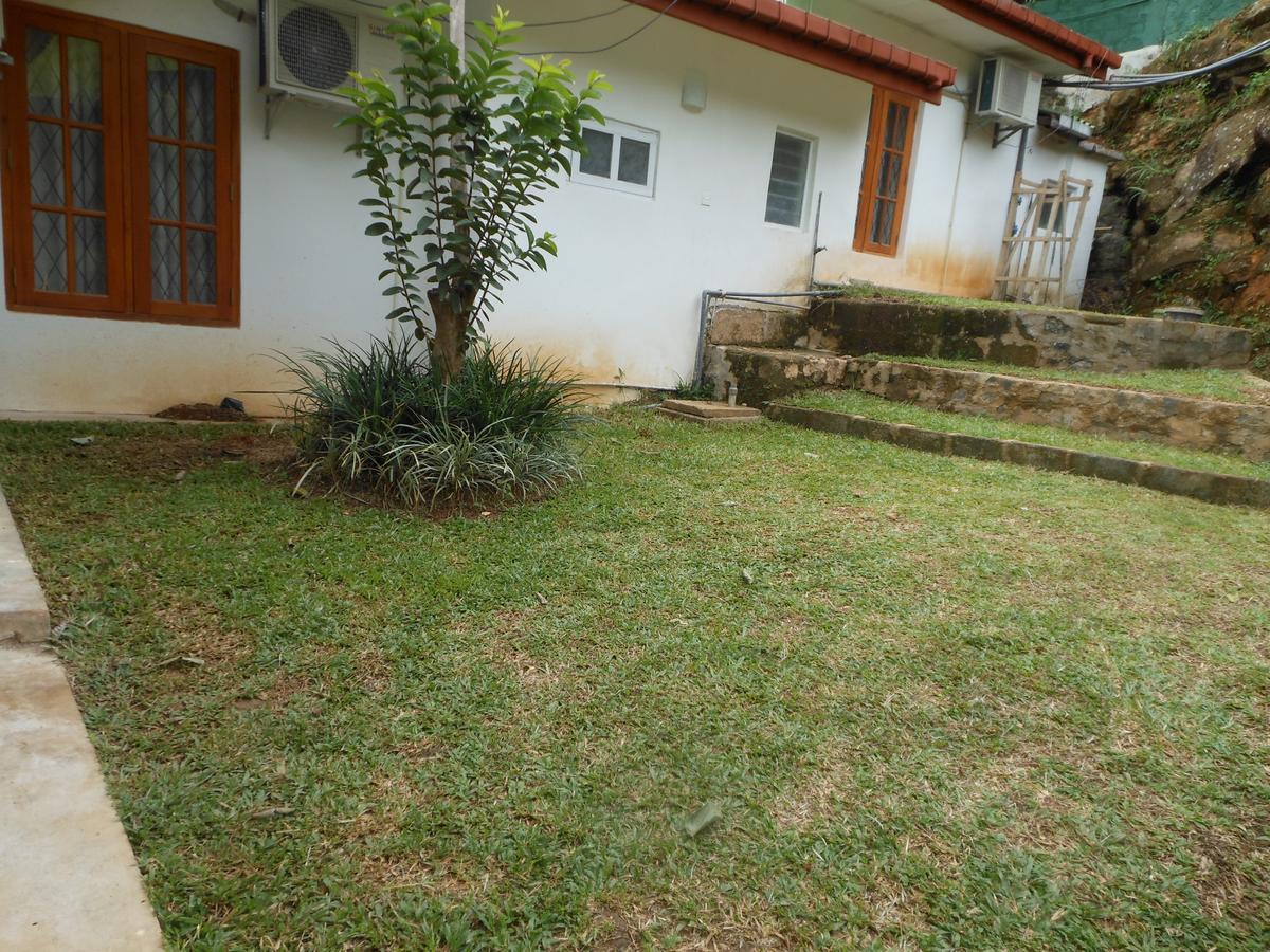 Lavender Hills Home Stay 캔디 외부 사진